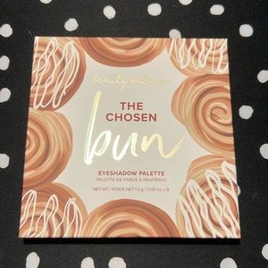 New The Chosen Bun eyeshadow palettes from beauty bakerie